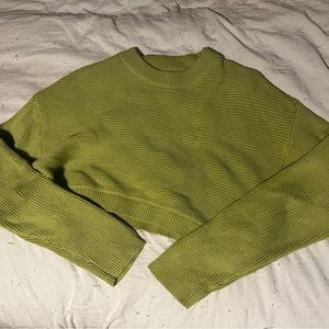 brand new pacsun cropped sweater
